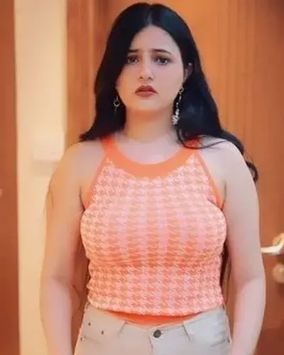 Escort Service In Maunath Bhanjan